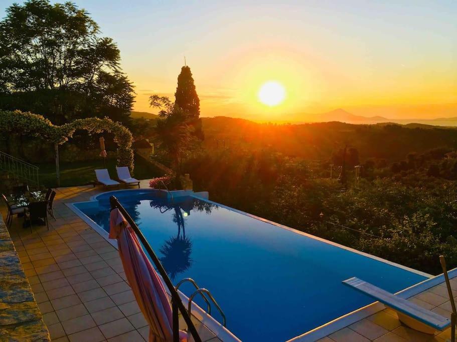 Villa Marrone Splendid Seaview Markopoulon Oropou Buitenkant foto